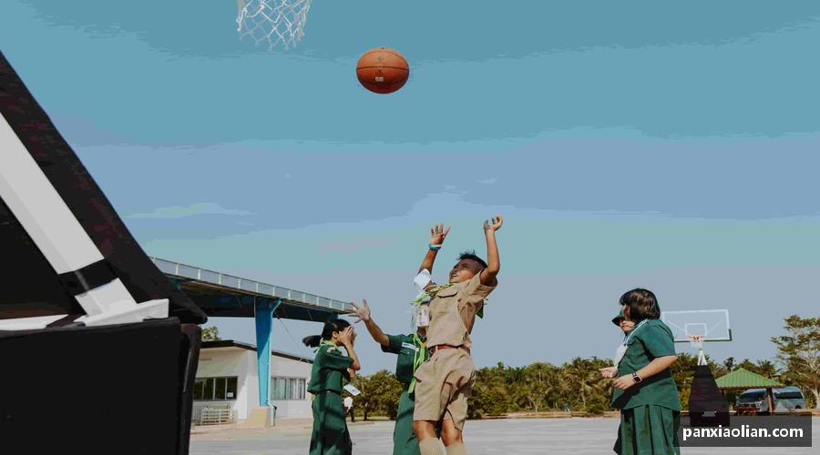 竞技宝电竞官网🛹 极限运动，超越想象！🌟 挑战地心引力，记录你的高光时刻！